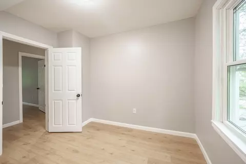 19 Montello Rd, Chicopee, MA 01013 photo 28