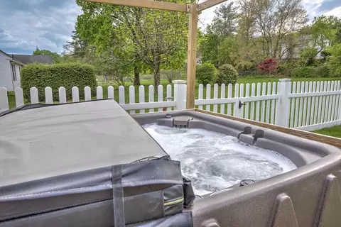 Exterior - 64 Eagle St, Ware, MA 01082 photo 3 of 6