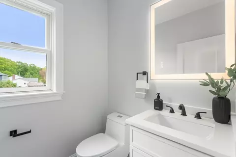 67 Pine St, Dedham, MA 02026 photo 28