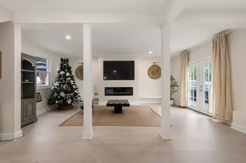 Living - 16 Vista Dr, Danvers, MA 01923 photo 2 of 2