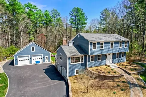 22 Cider Mill Ln, Upton, MA 01568 photo 35