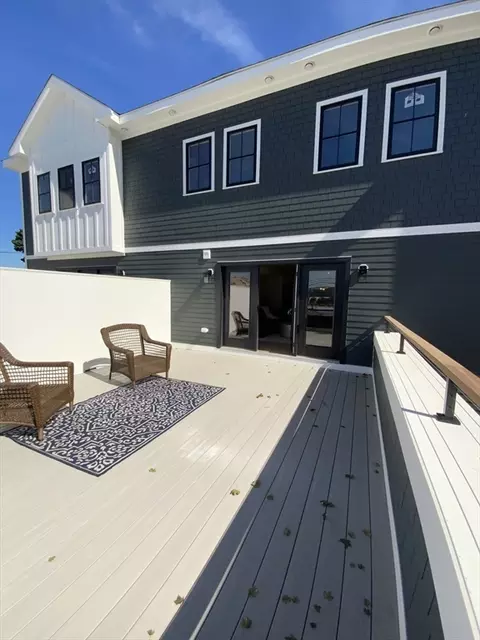 50 N Payne St #2, Quincy, MA 02169