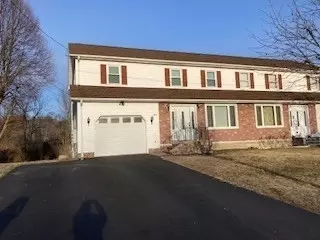 16 Sunflower Ln #A, Westfield, MA 01085