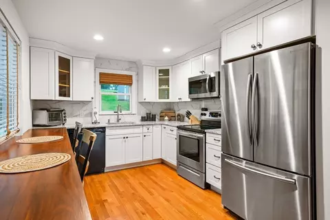23 Beach Rd, Ware, MA 01082 photo 10