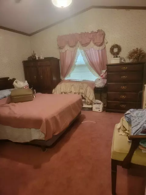 141 Pine Ave, Sturbridge, MA 01566 photo 19