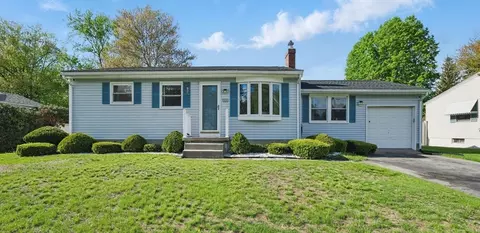 172 Mallowhill Rd, Springfield, MA 01129