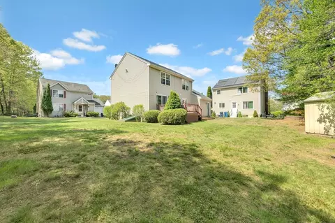 39 Heritage Path, Millis, MA 02054 photo 5