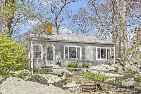 6 Laurel Acres, Rockport, MA 01966