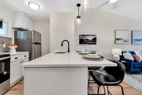 82 Fletcher #F, Brewster, MA 02631
