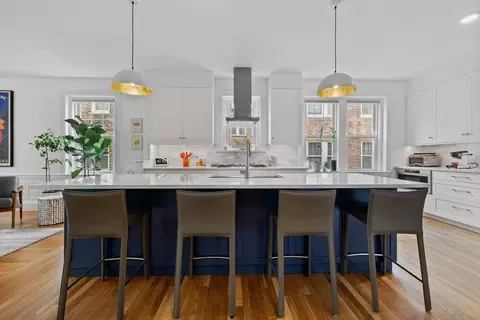 48 Marshal St #C, Brookline, MA 02446