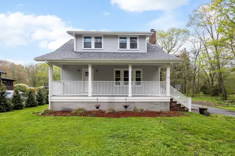 Exterior - 129 S Main St, Raynham, MA 02767 photo 1 of 8