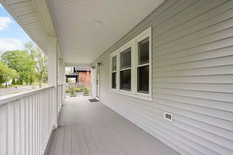 Exterior - 129 S Main St, Raynham, MA 02767 photo 3 of 8