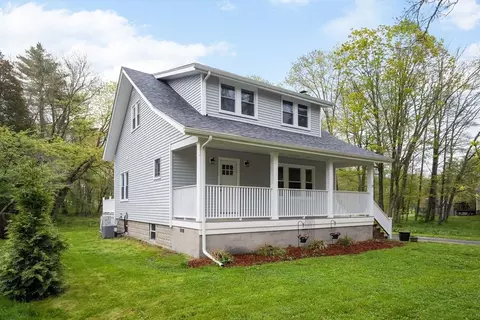 129 S Main St, Raynham, MA 02767