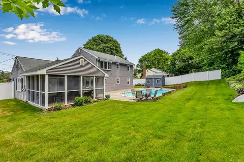 Exterior - 166 Summer St, Maynard, MA 01754 photo 8 of 10