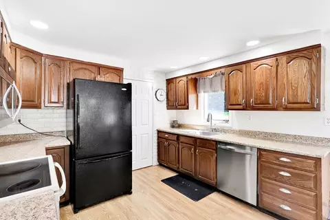 Kitchen - 166 Summer St, Maynard, MA 01754 photo 1 of 2