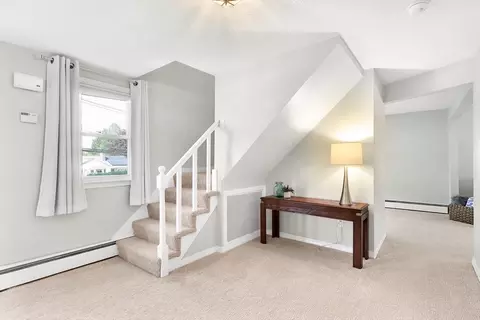 Entry Way - 166 Summer St, Maynard, MA 01754 photo 2 of 2