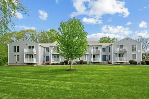 144 Hart St #27, Taunton, MA 02780