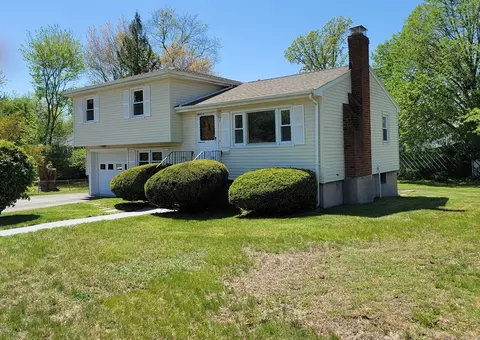 3 Alice Rd, Randolph, MA 02368 photo 2