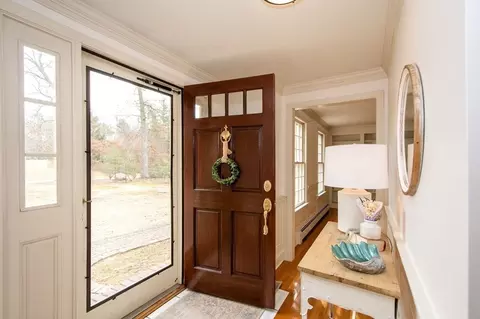 162 Forest St, Duxbury, MA 02332
