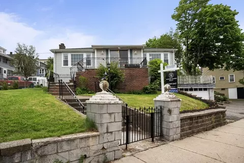 Exterior - 28 Elsie St, Everett, MA 02149 photo 4 of 10