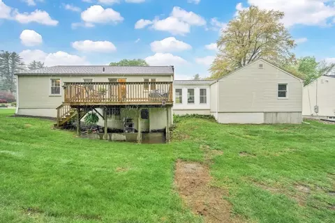 175 Oak Hollow Rd, Springfield, MA 01128 photo 29
