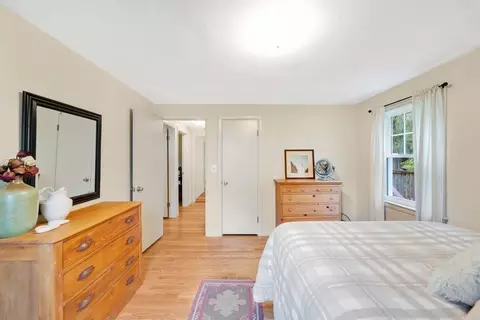 175 Oak Hollow Rd, Springfield, MA 01128 photo 21