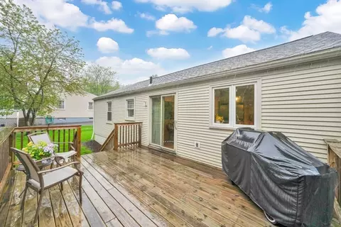 175 Oak Hollow Rd, Springfield, MA 01128 photo 27