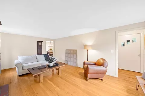 175 Oak Hollow Rd, Springfield, MA 01128 photo 14