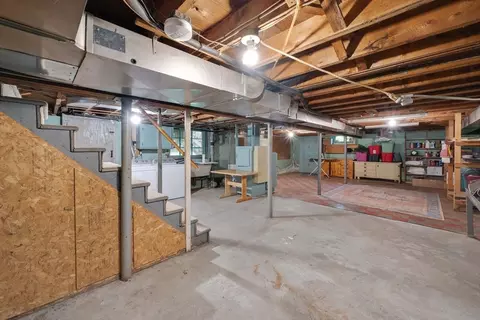 175 Oak Hollow Rd, Springfield, MA 01128 photo 24
