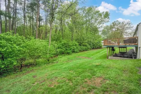 175 Oak Hollow Rd, Springfield, MA 01128 photo 30