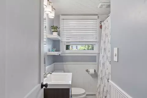 Bath - 23 Longedge Rd, Clinton, MA 01510 photo 1 of 1