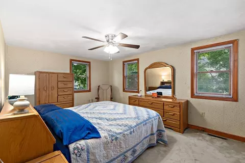 60 Como Rd, Hyde Park, MA 02136 photo 18