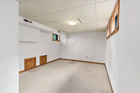 60 Como Rd, Hyde Park, MA 02136 photo 29
