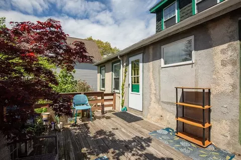 64 Como Rd, Hyde Park, MA 02136 photo 4