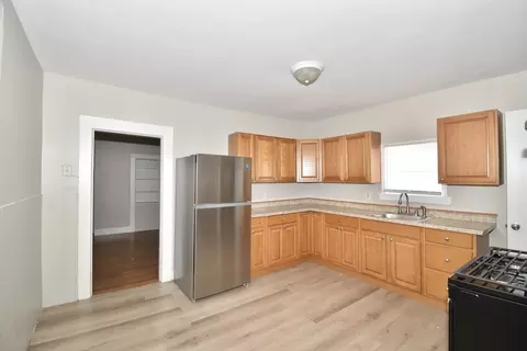 Kitchen - 112 Bay St, Springfield, MA 01109 photo 1 of 6