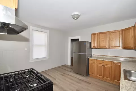 Kitchen - 112 Bay St, Springfield, MA 01109 photo 3 of 6