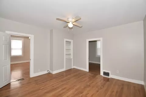 Living - 112 Bay St, Springfield, MA 01109 photo 3 of 6