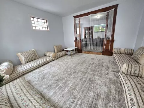 9 Pelham St, Worcester, MA 01609 photo 29