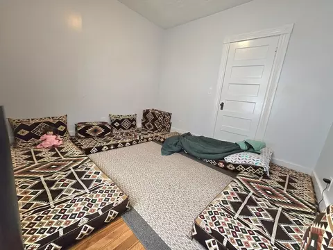 9 Pelham St, Worcester, MA 01609 photo 9