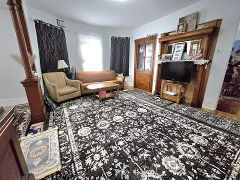 9 Pelham St, Worcester, MA 01609 photo 19
