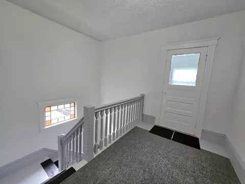 9 Pelham St, Worcester, MA 01609 photo 13