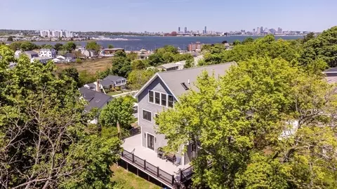 15 Dundee Rd, Quincy, MA 02171