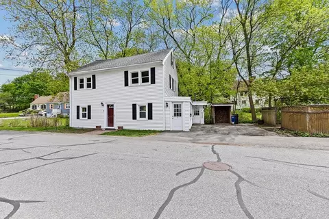9 Orchard St, Beverly, MA 01915