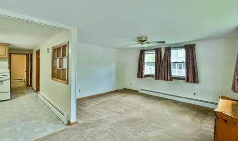 4 Elm St, Webster, MA 01570 photo 12