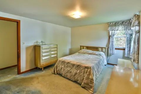 4 Elm St, Webster, MA 01570 photo 23