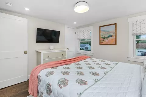Bedroom - 48 Carol Dr, Dedham, MA 02026 photo 8 of 11