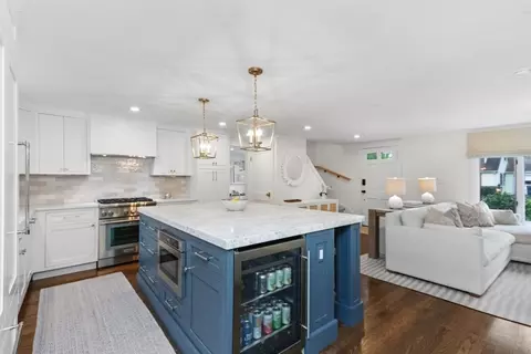 Kitchen - 48 Carol Dr, Dedham, MA 02026 photo 4 of 4