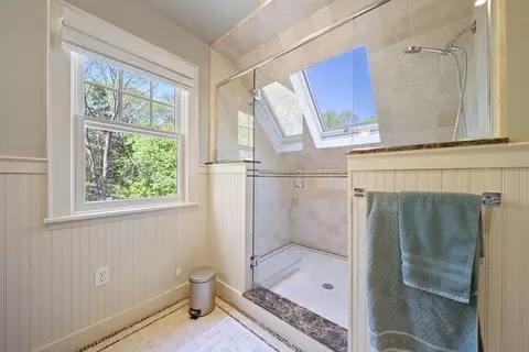 Bath - 25 Brooks Rd, Gloucester, MA 01930 photo 2 of 2