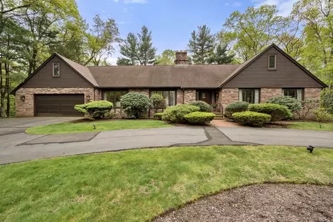 50 Shady Rest Rd, Easton, MA 02356