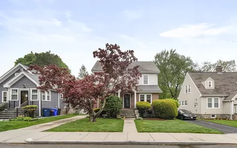 79 Woodard Rd, West Roxbury, MA 02132